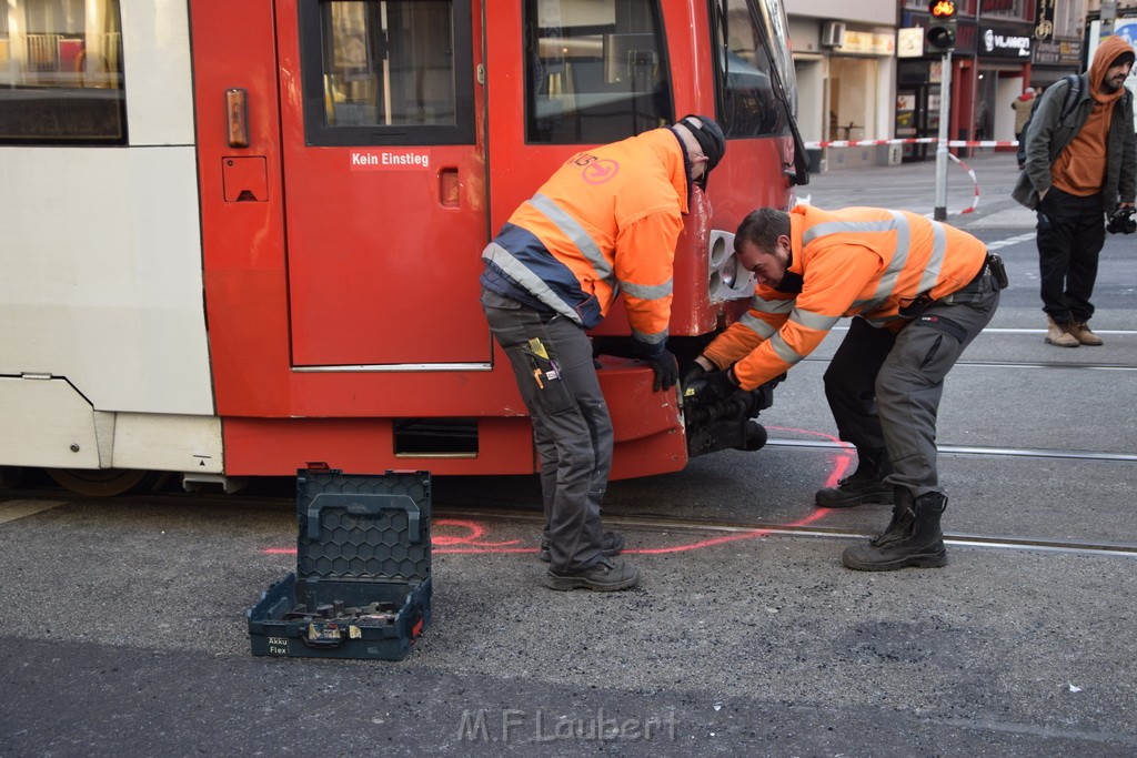 VU PKW Strab Koeln Mitte Pipinenstr Hohestr P149.JPG - Miklos Laubert